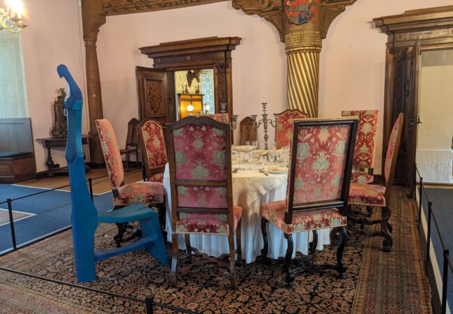Kunst geht fremd … und macht blau