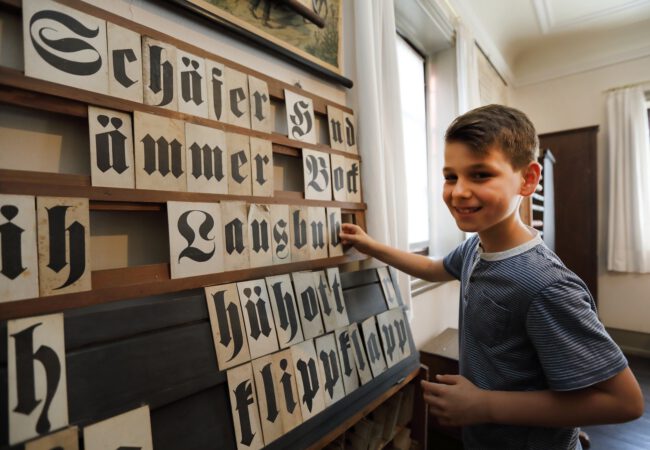 Führung durch das Aschacher Schulmuseum