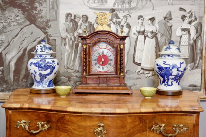 Wer hat an der Uhr gedreht?