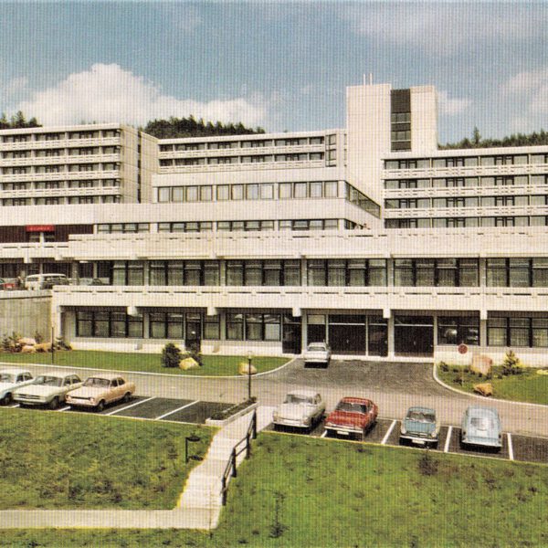 Die Front der Kurklinik 1978