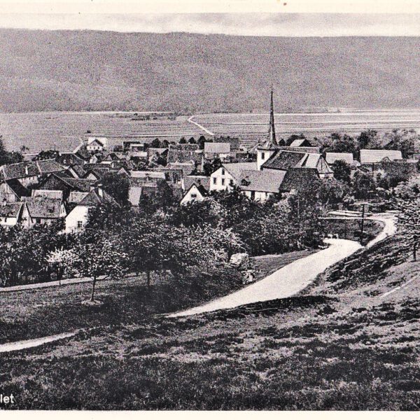 Dorfeinfahrt von Windheim aus