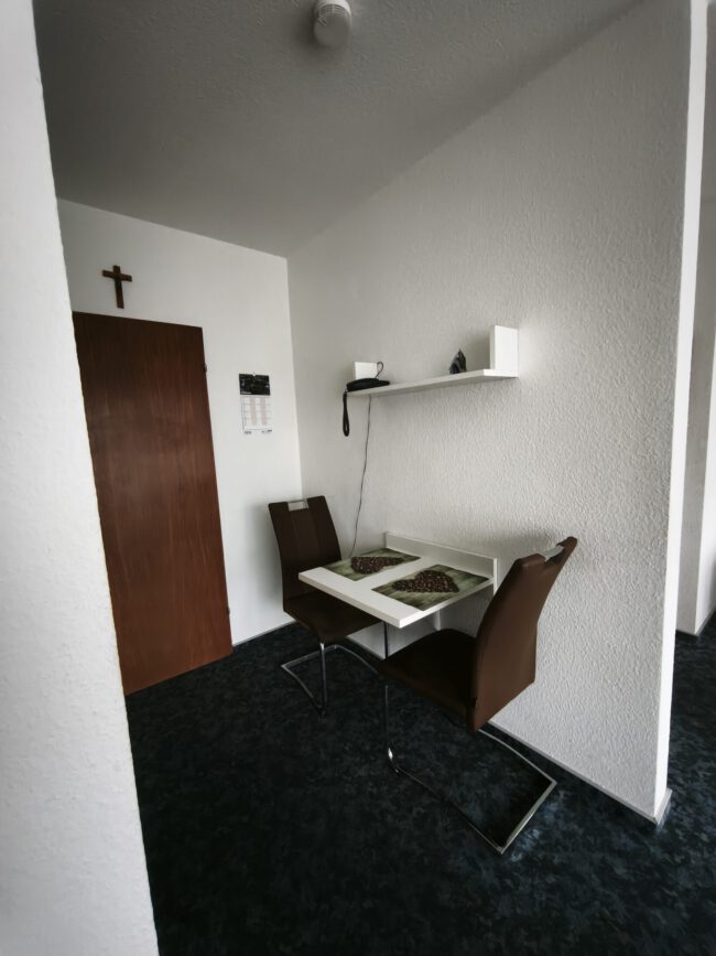 Gemütliches 1-Zimmer-Apartment (33 m²) mit Balkon in gemütlicher Lage Foto