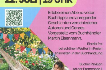 Bücher an einem Sommerabend