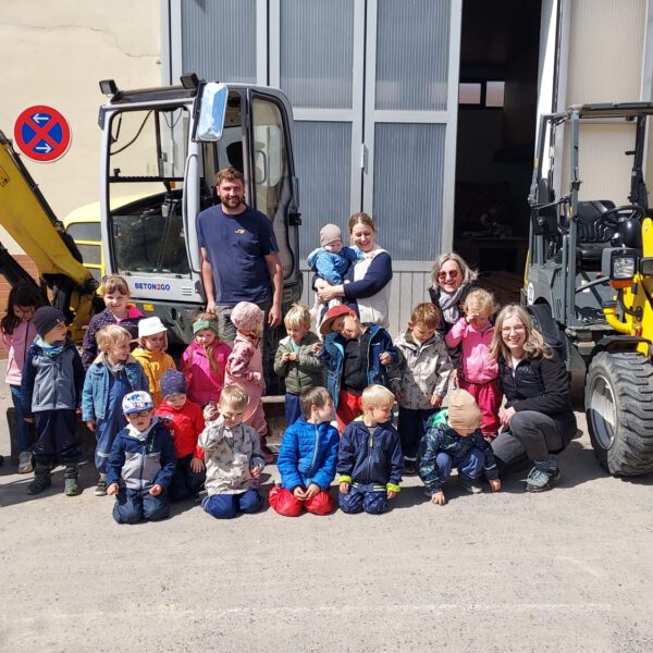Auf dem Bauhof von Firma Johannes Burger gab es viel zu entdecken