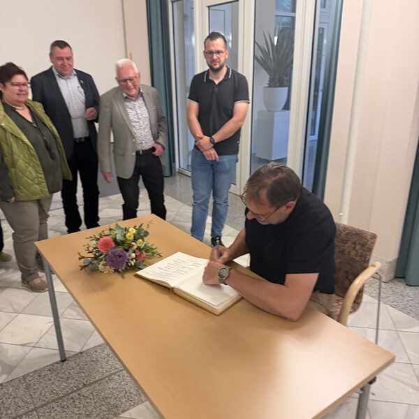 Unterschrift Jürgen Reuß