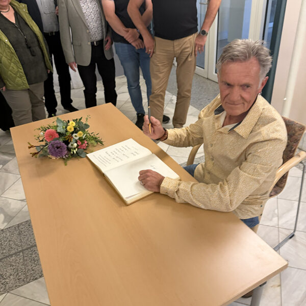 Unterschrift Uto Paul Schmitt