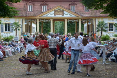 Square-Dance