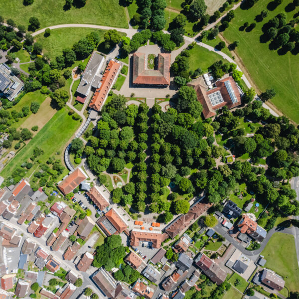 Der Kurpark in Bad Bocklet erinnert an die Form einer Bischofsmütze