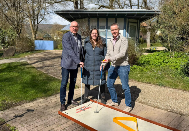 Staatsbad & Touristik Bad Bocklet übernimmt Betrieb der Minigolfanlage im Kurpark Bad Bocklet