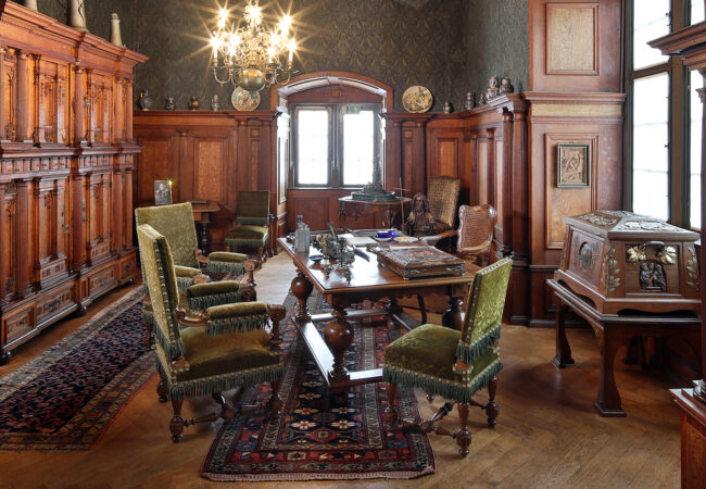 Schlossführung durch das Graf-Luxburg-Museum