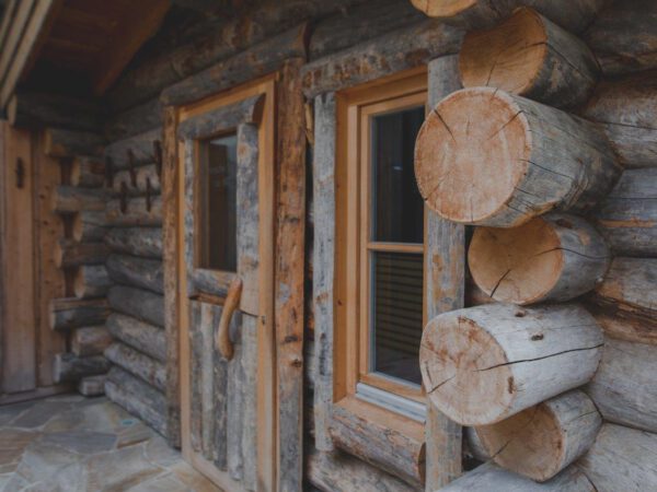 Entspannen Sie in der Außensauna des Spa Bereichs