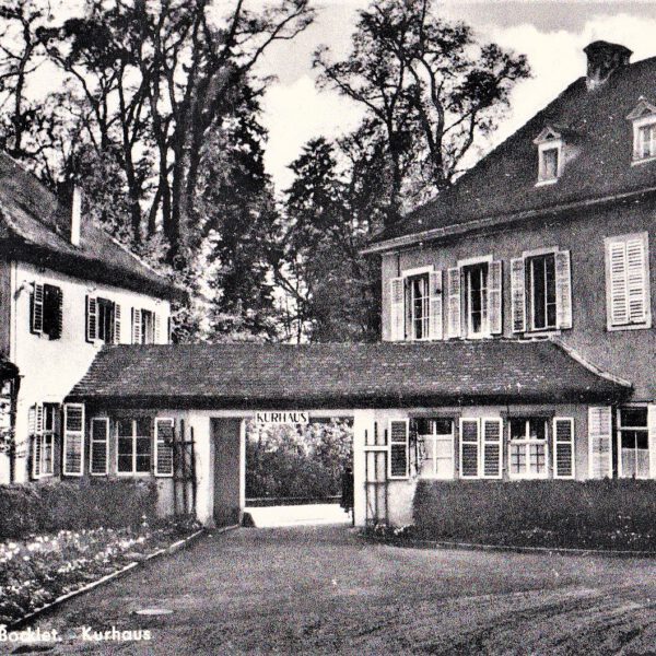 Der Eingang zu den Kuranlagen