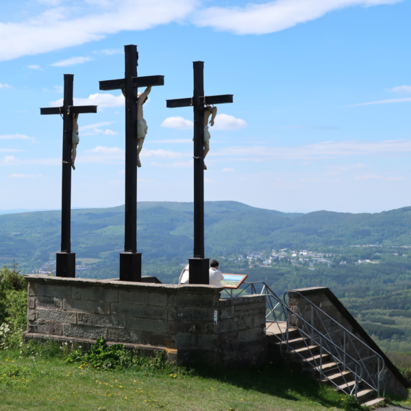 Die Kreuzigungsgruppe am Kreuzberg