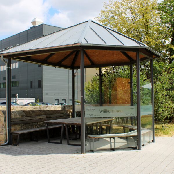 Pavillon Dorfsmitte Großenbrach