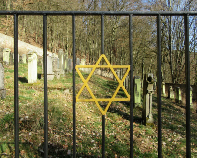 Der jüdische Friedhof in Steinach Foto