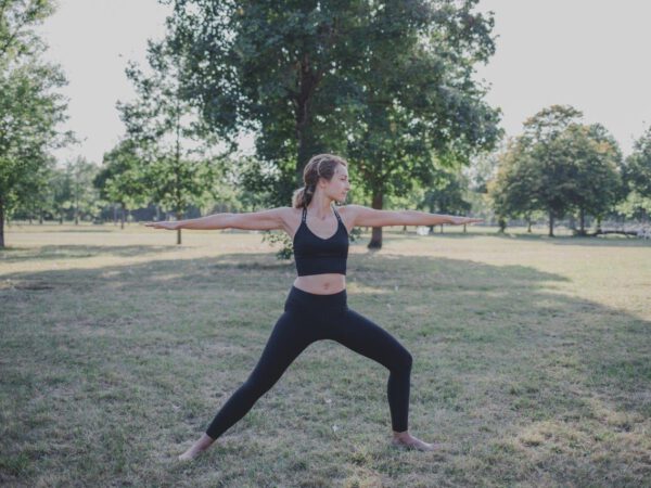 Der Garten des Kunzmann's Hotel läd zu Yoga-Stunden ein