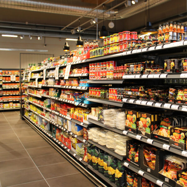 27.05.2021: Auch internationale Produkte werden angeboten.