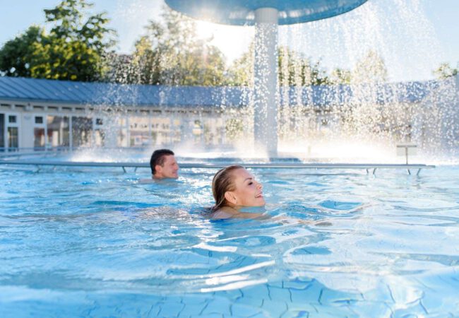 Bayerischer Heilbäder-Verband fordert 2G-Regel auch in Thermen und Bädern